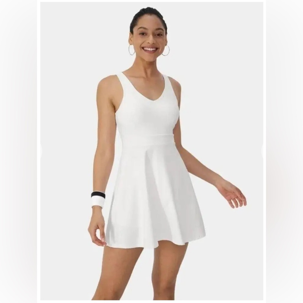 NEW HALARA V Neck Side Pocket 2-Piece Flare Tennis Dress (Size S)